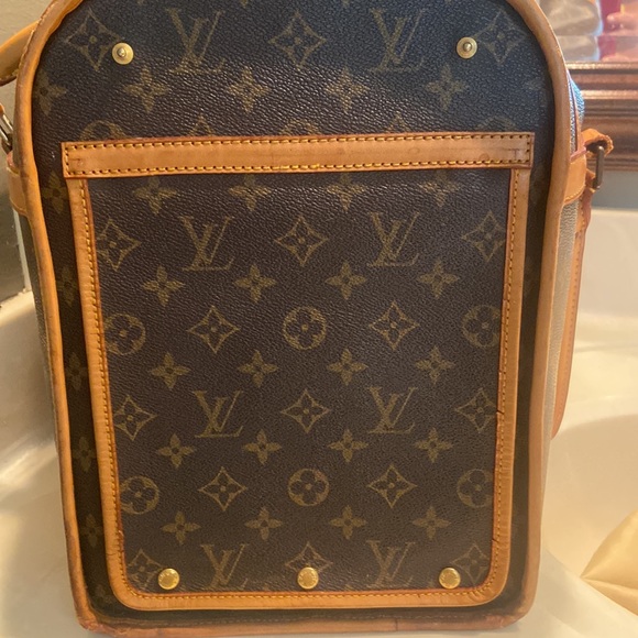 Vintage L V  Dog Carrier - Picture 11 of 12